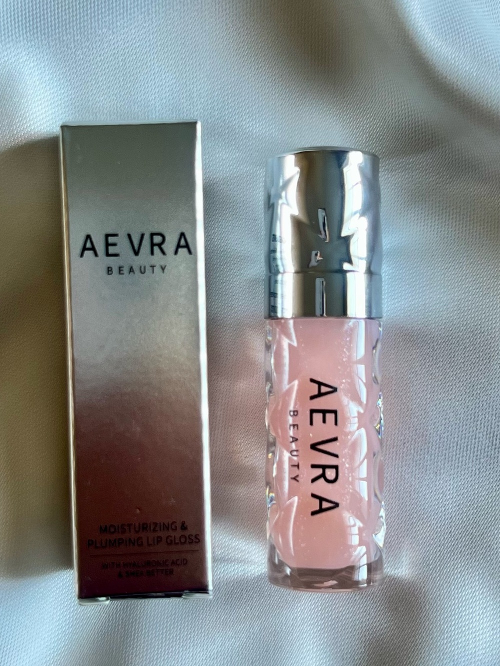 Moisturizing Plumping Lip Gloss — Pink